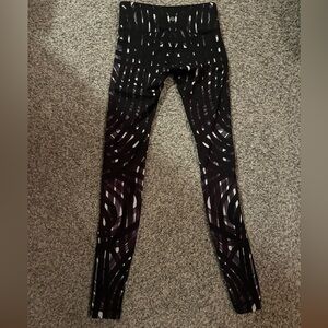 Lululemon Black and White Patterned Leggings